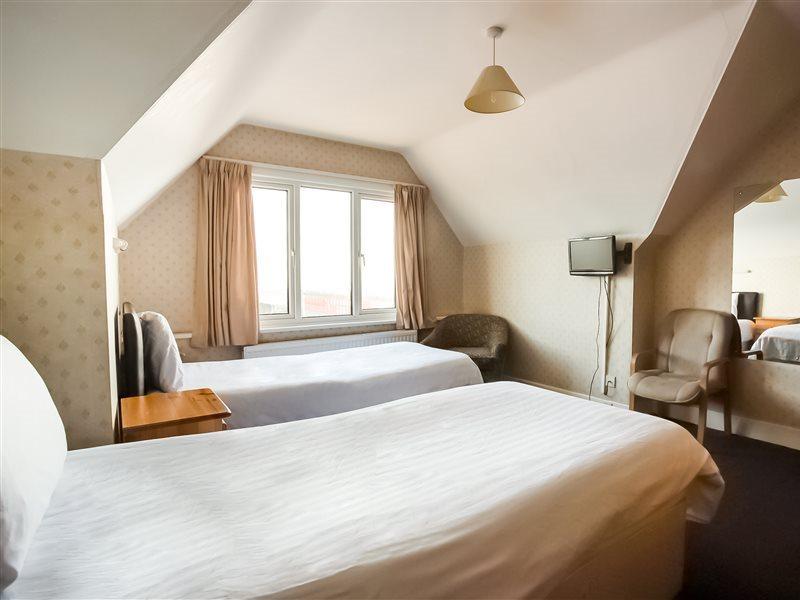 Oyo Grosvenor House Hotel Skegness Ngoại thất bức ảnh